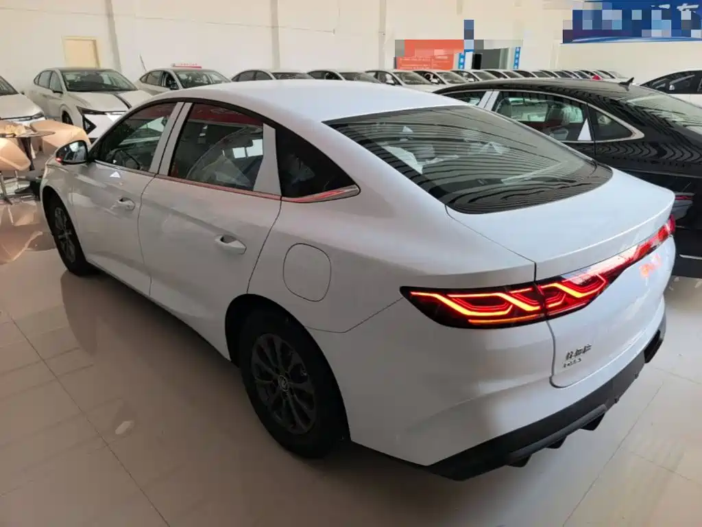 BYD Qin L 2026 2026 DM-i 128KM Progressive