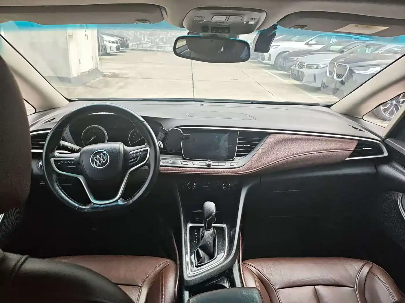 Фото 7 - Buick GL6
