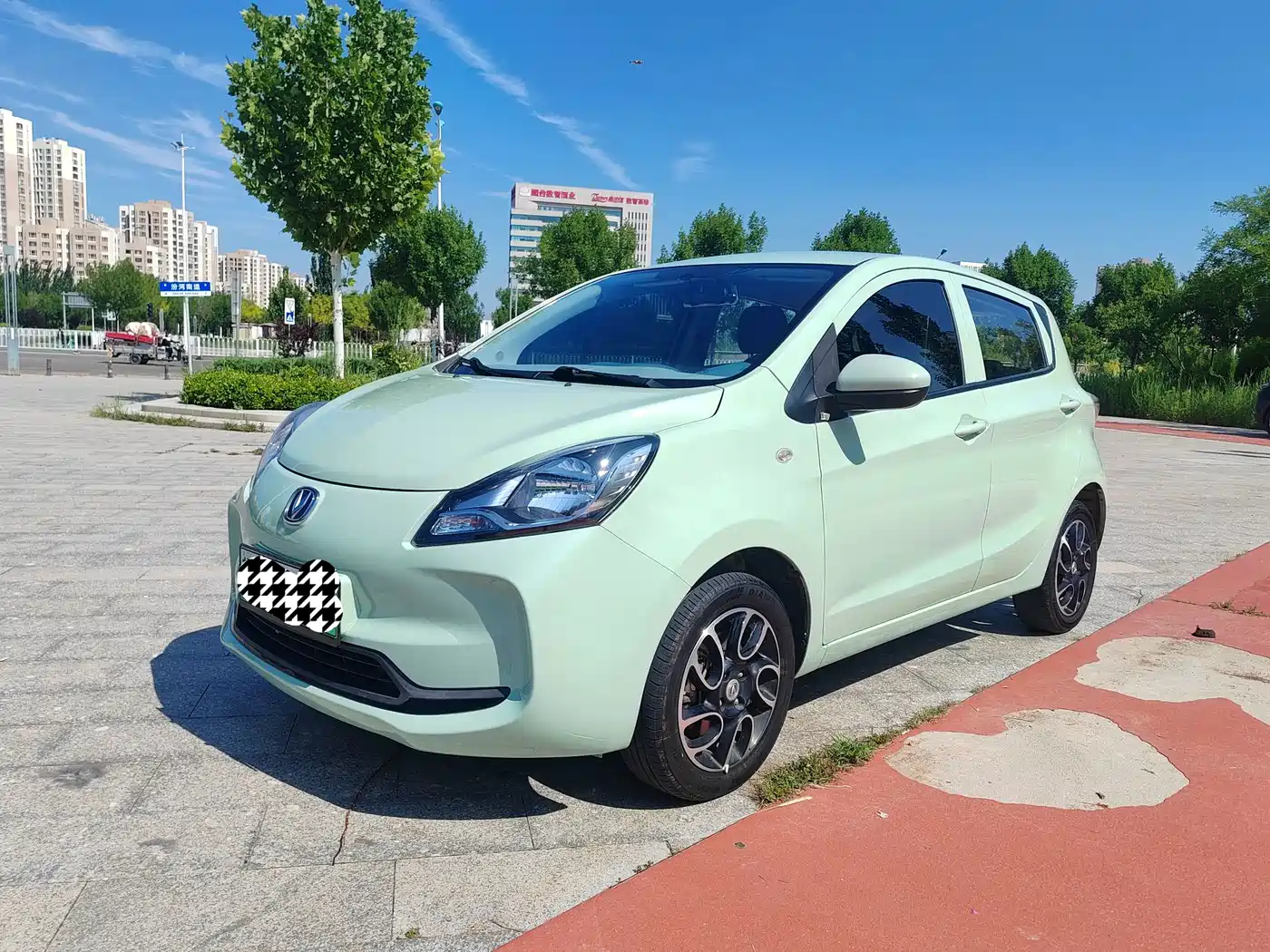 Changan Benben E-Star 2022 2021 National Edition Colorful Version LFP (31.18kWh)