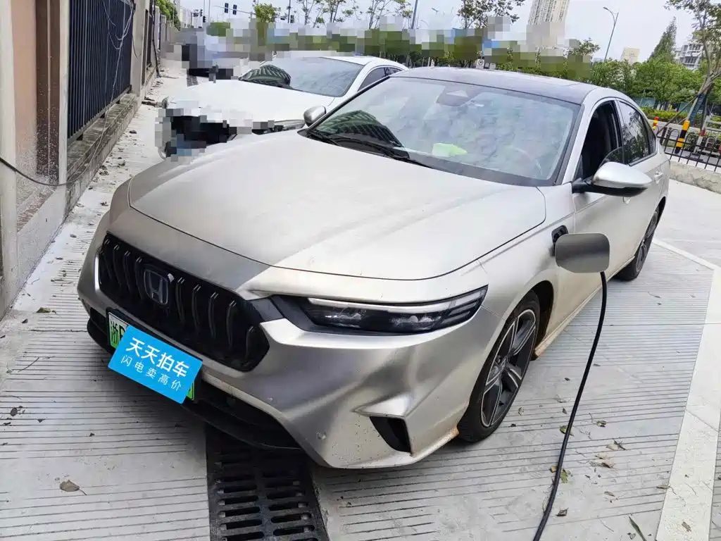 Honda Inspire Hybrid 2023 2023 e:PHEV Premium Edition