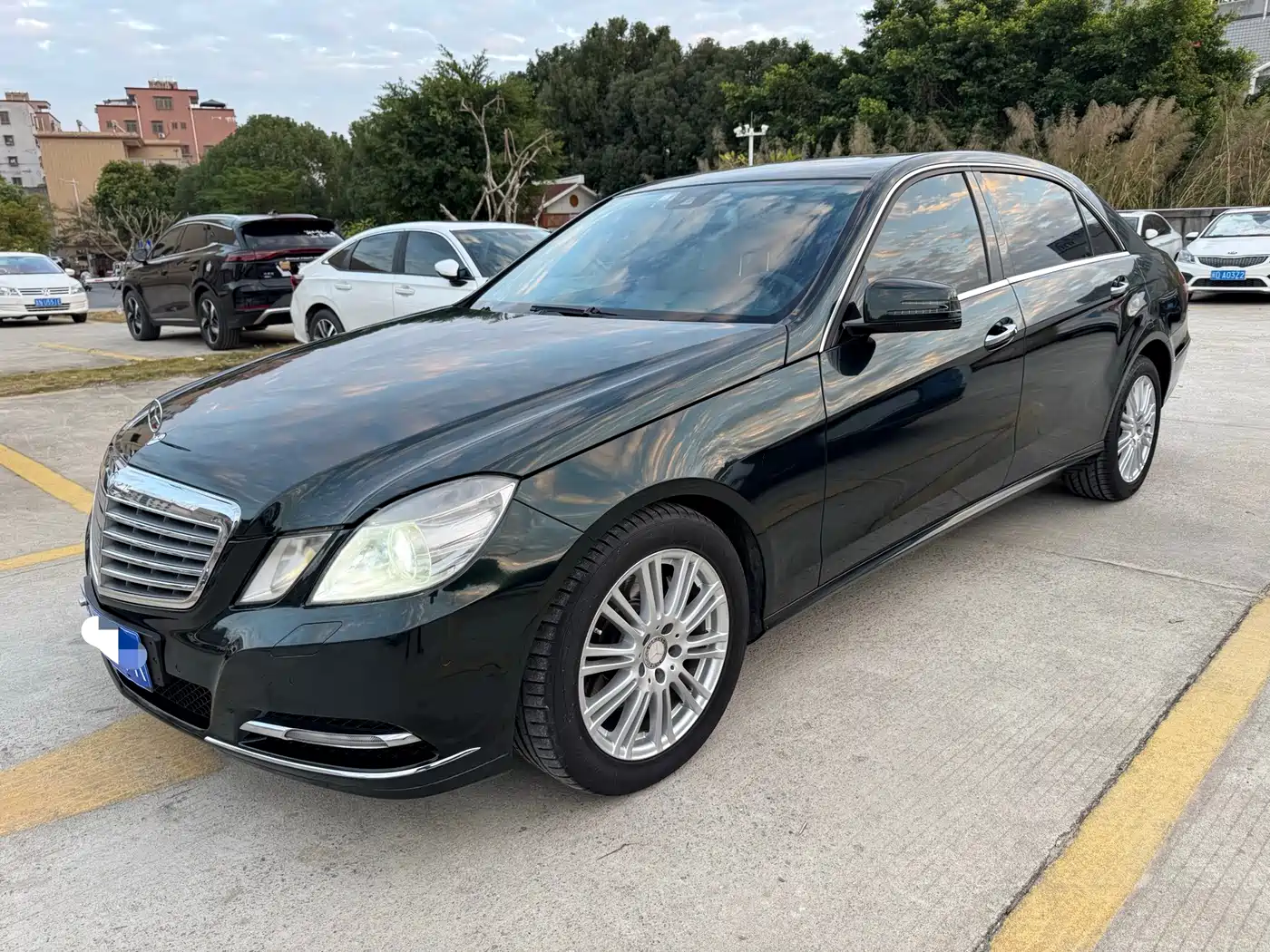 Mercedes-Benz E-Class 2011 2011 E 300 L Elegance
