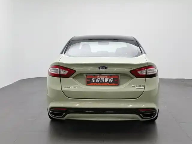 Ford Mondeo 2013 2.0L GTDi200 Fashion — фото 4