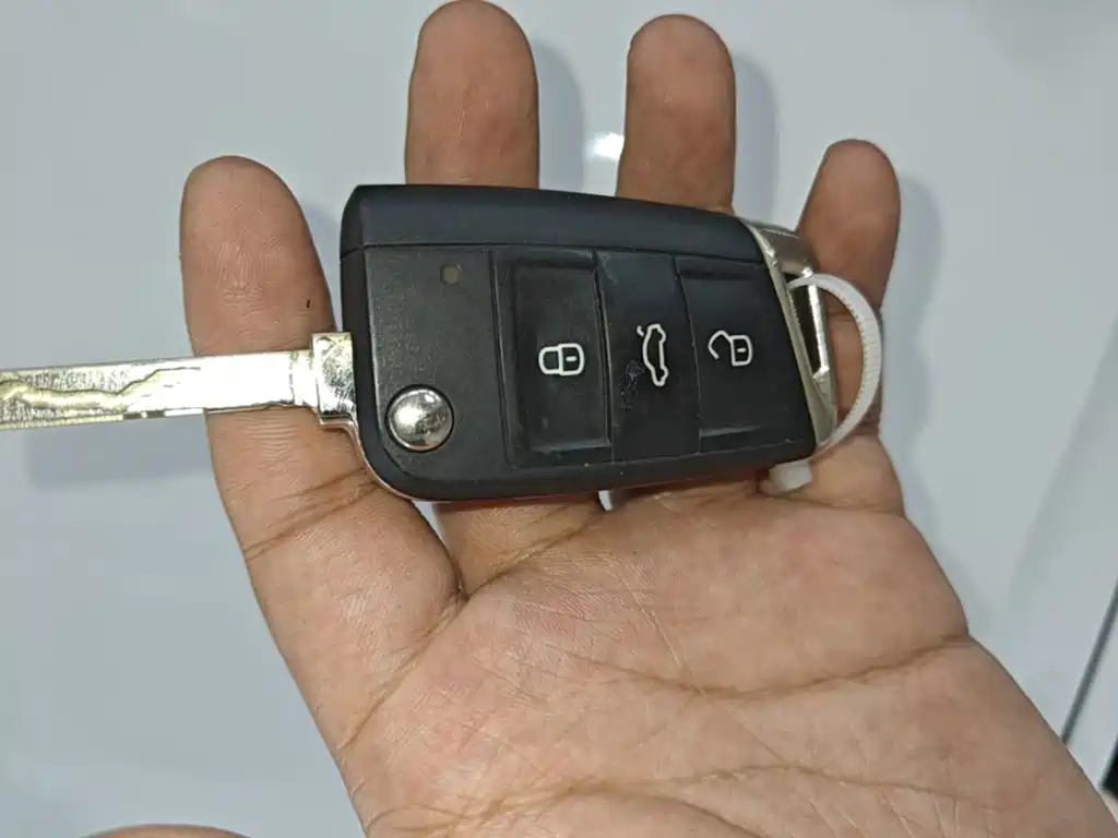 Фото 9 - Volkswagen Sagitar