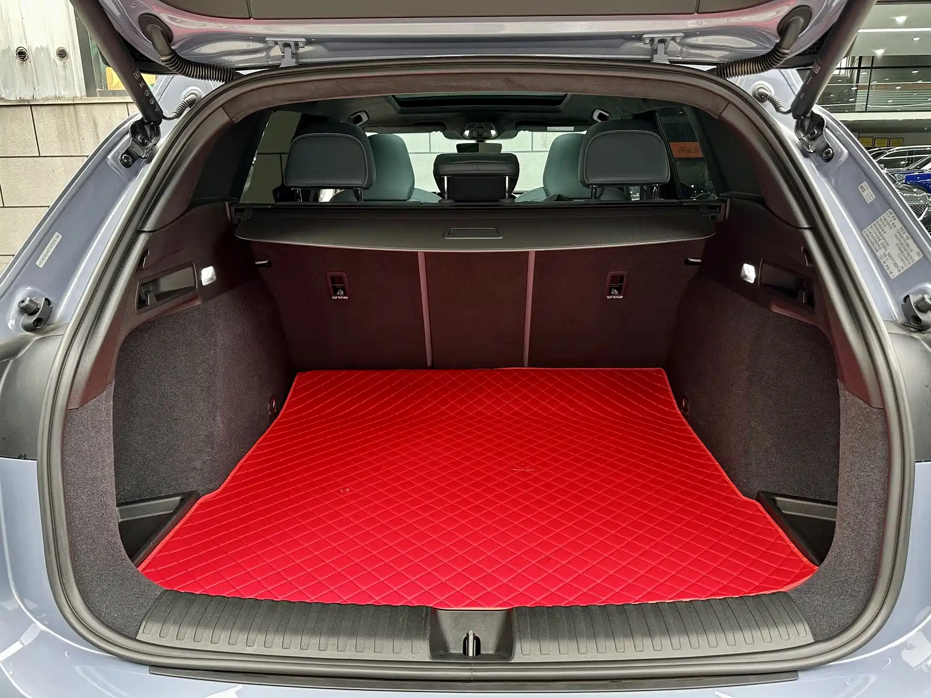Фото 5 - Audi Q6L e-tron