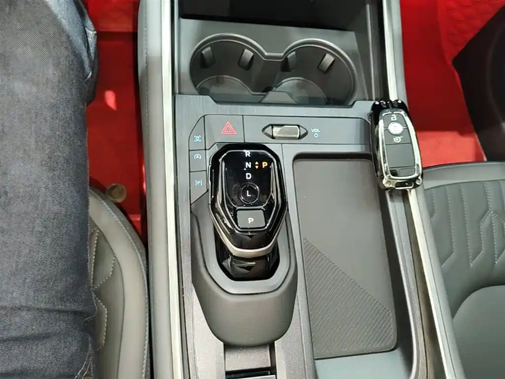 FORD SHARP WORLD