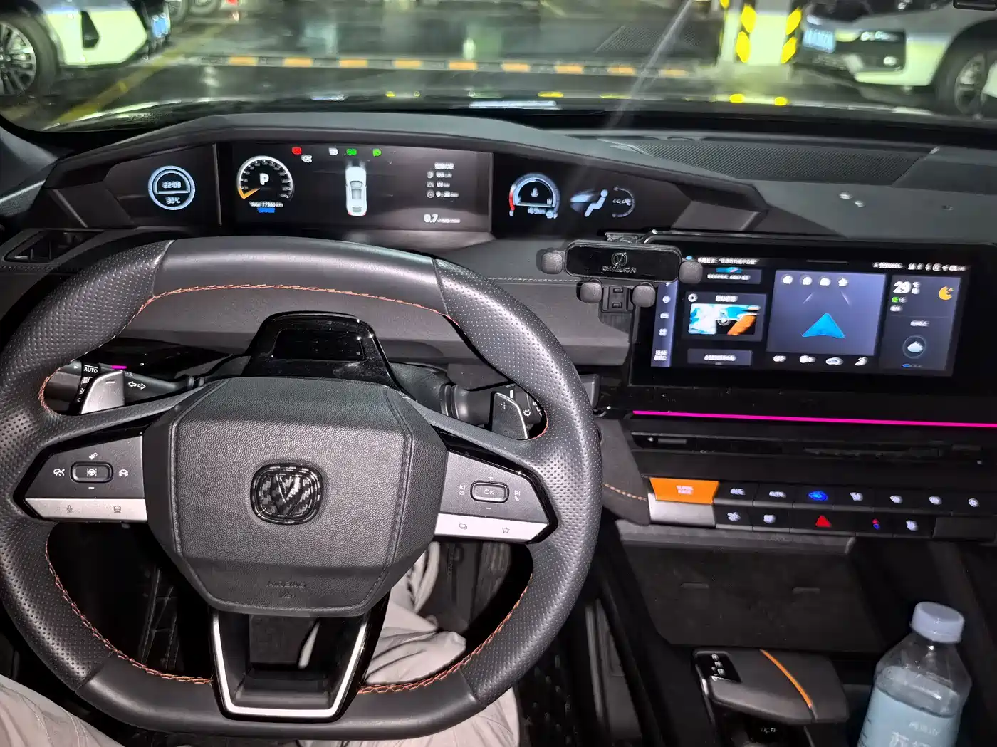 Changan UNI-V 2025 2024 1.5T Deluxe Sport