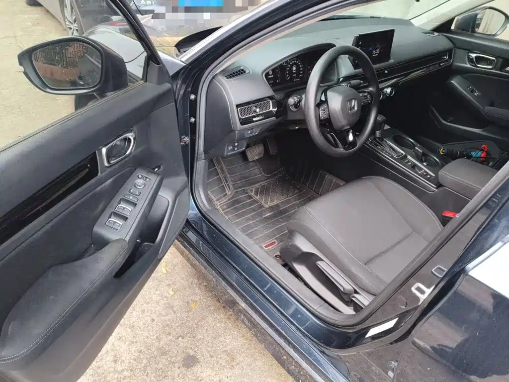 Honda Civic 2024 2023 240TURBO CVT Dynamic Edition