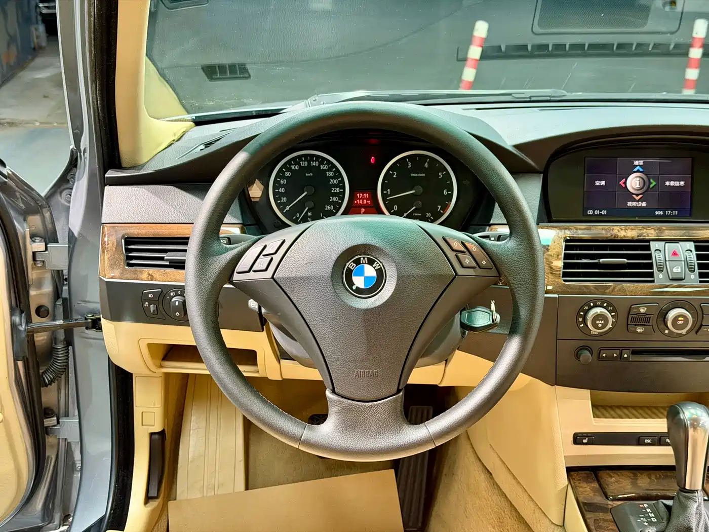 BMW 5 Series 2005 Model 530i фото 15