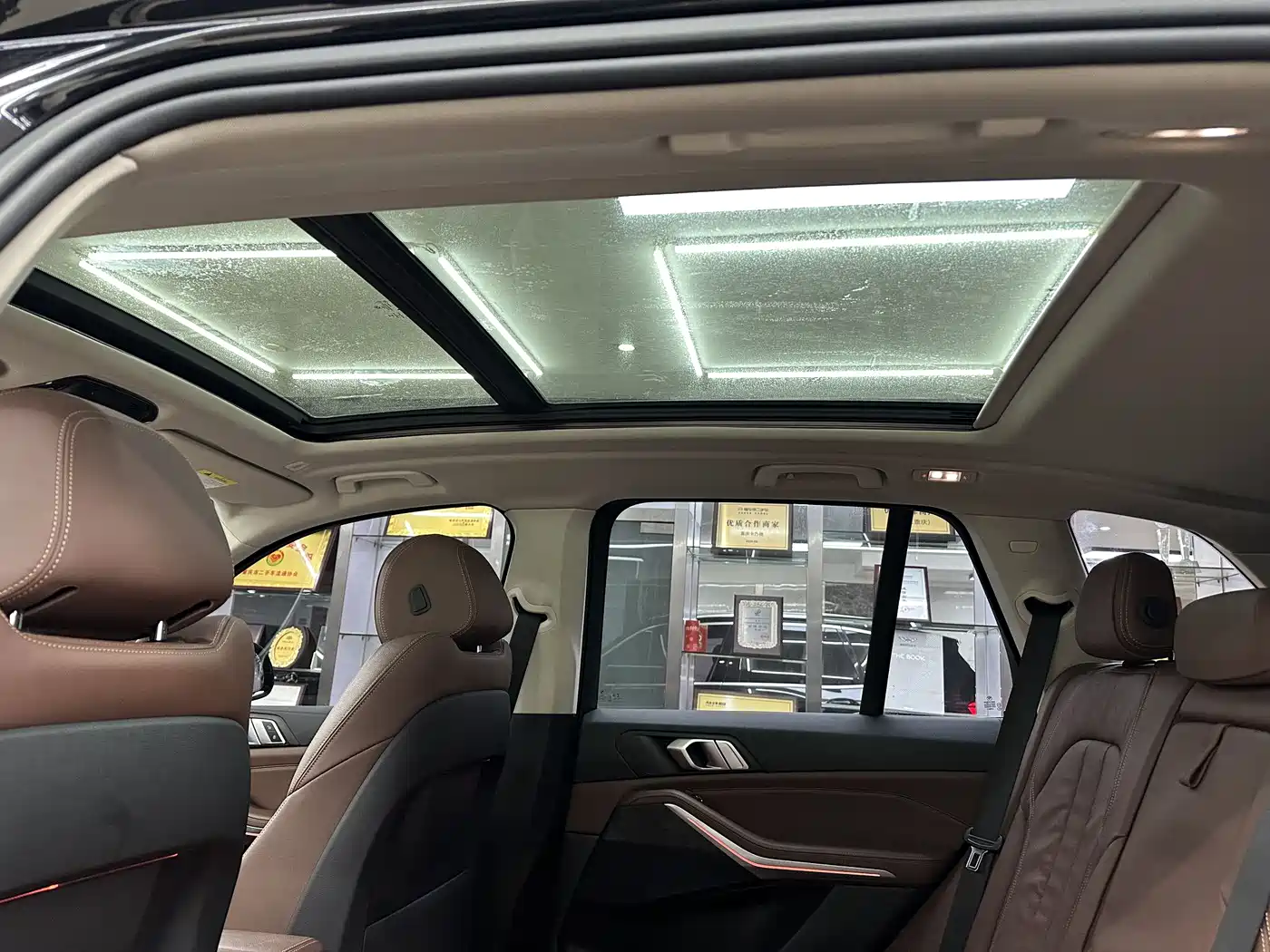 BMW X5 (Import) 2019 xDrive40i M Sport Package фото 11