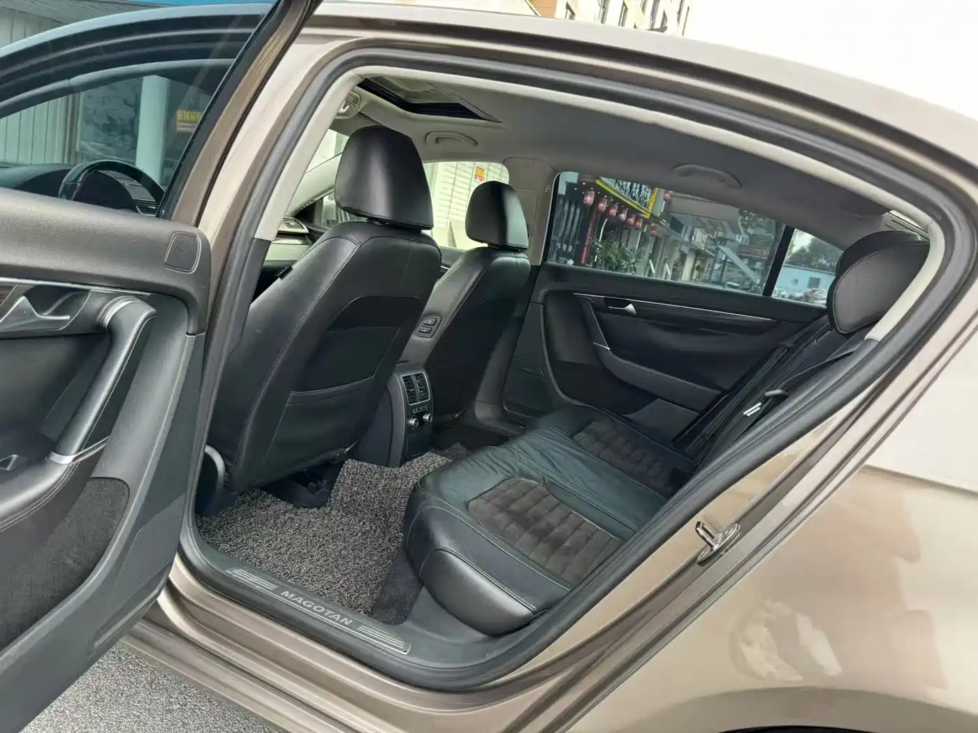 Volkswagen Magotan 2012 2012 1.8TSI Luxury