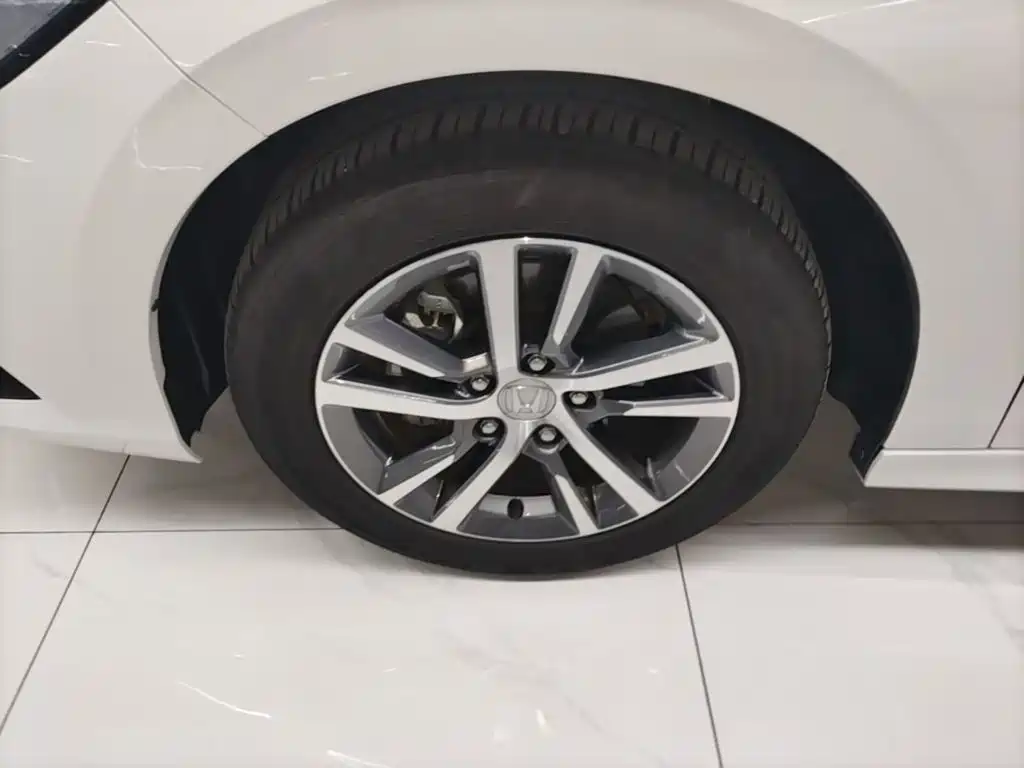 Honda Civic 2025 2023 240TURBO CVT Dynamic Edition