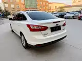 Фото 9 - Ford Focus