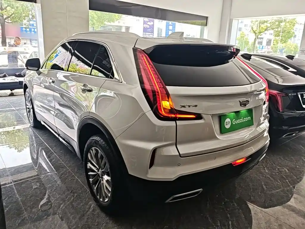 Cadillac XT4 2024 2024 28T 2WD Luxury