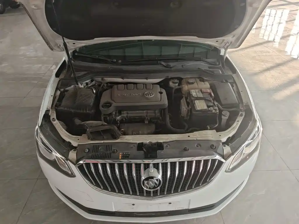 Фото 20 - Buick Excelle