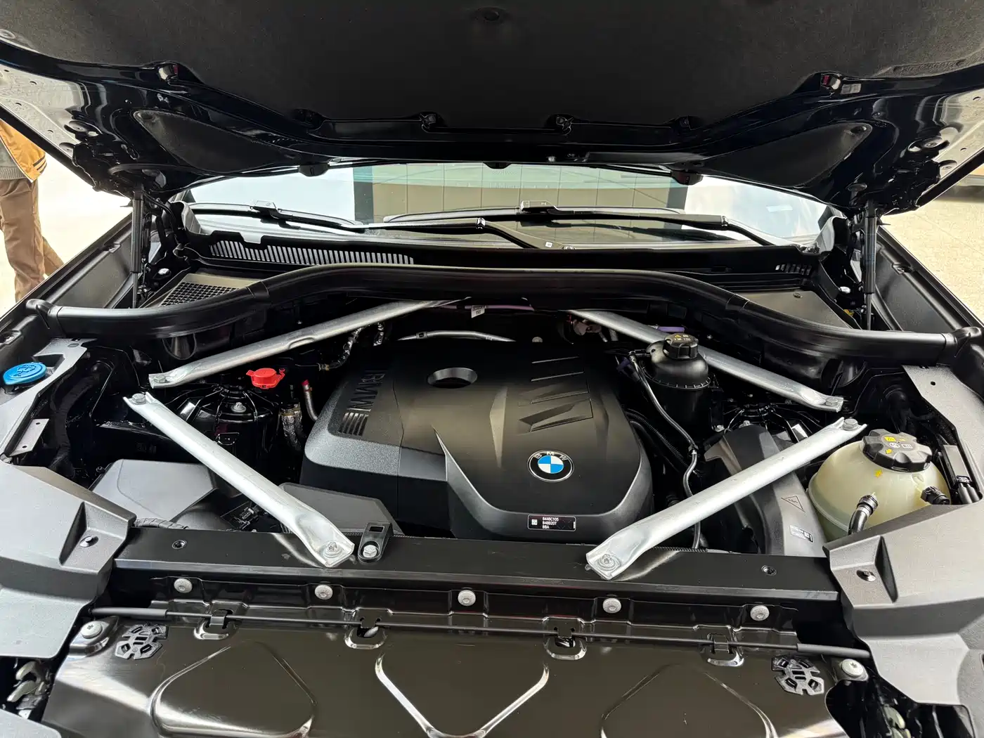 BMW X5 2023 xDrive 30Li Premium M Sport Black Night Package фото 15