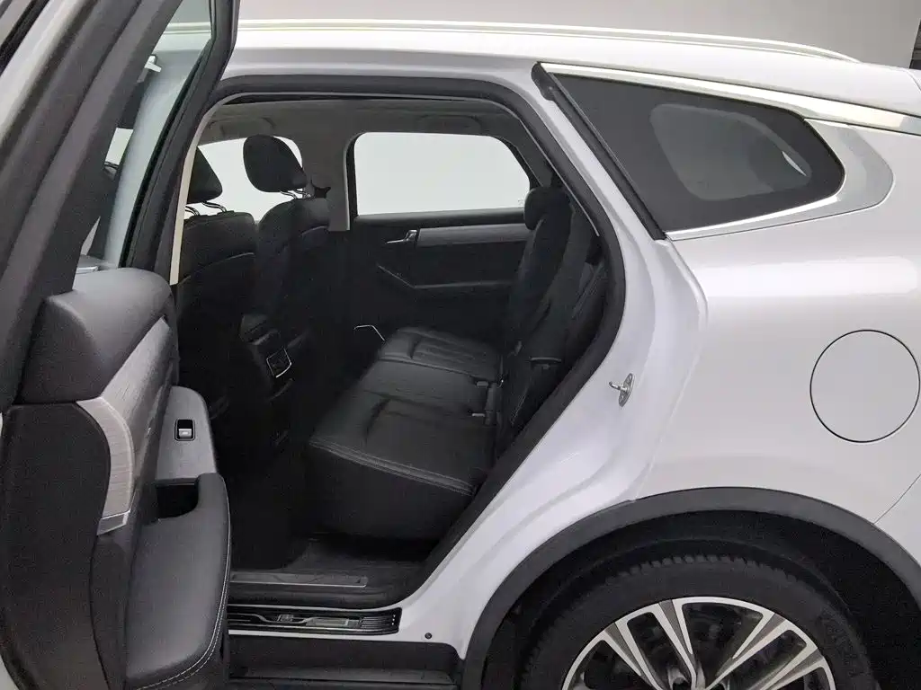 BYD Tang 2020 2019 2.0T Automatic Smart Connect Honor 5-seater China VI