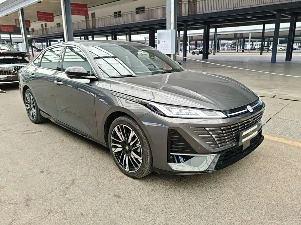 Changan Eado 2026 2025 Model Year Facelift 1.5T 500Bar Premium Edition