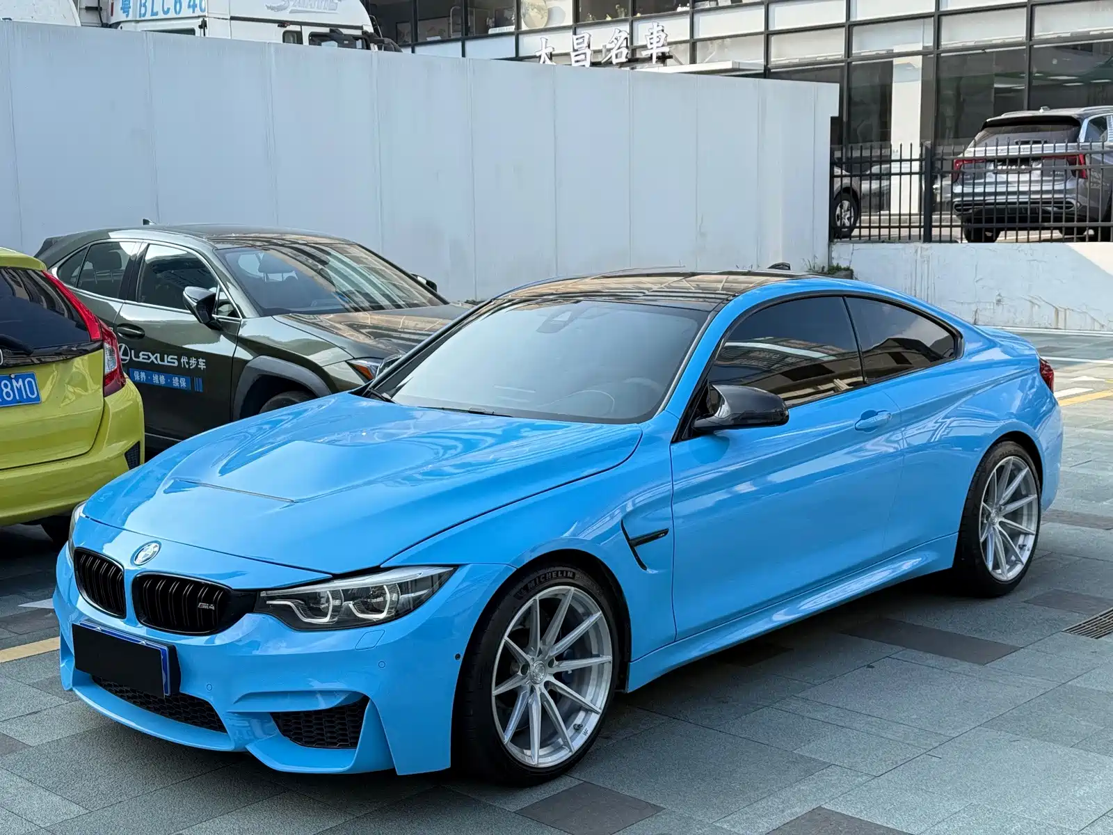 Фото 1 - BMW M4