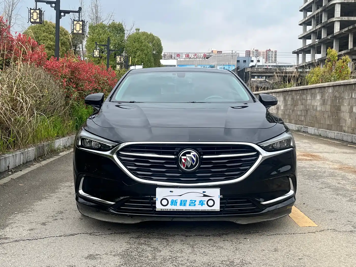 BUICK LACROSSE
