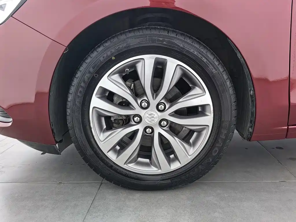 Фото 17 - Buick Excelle