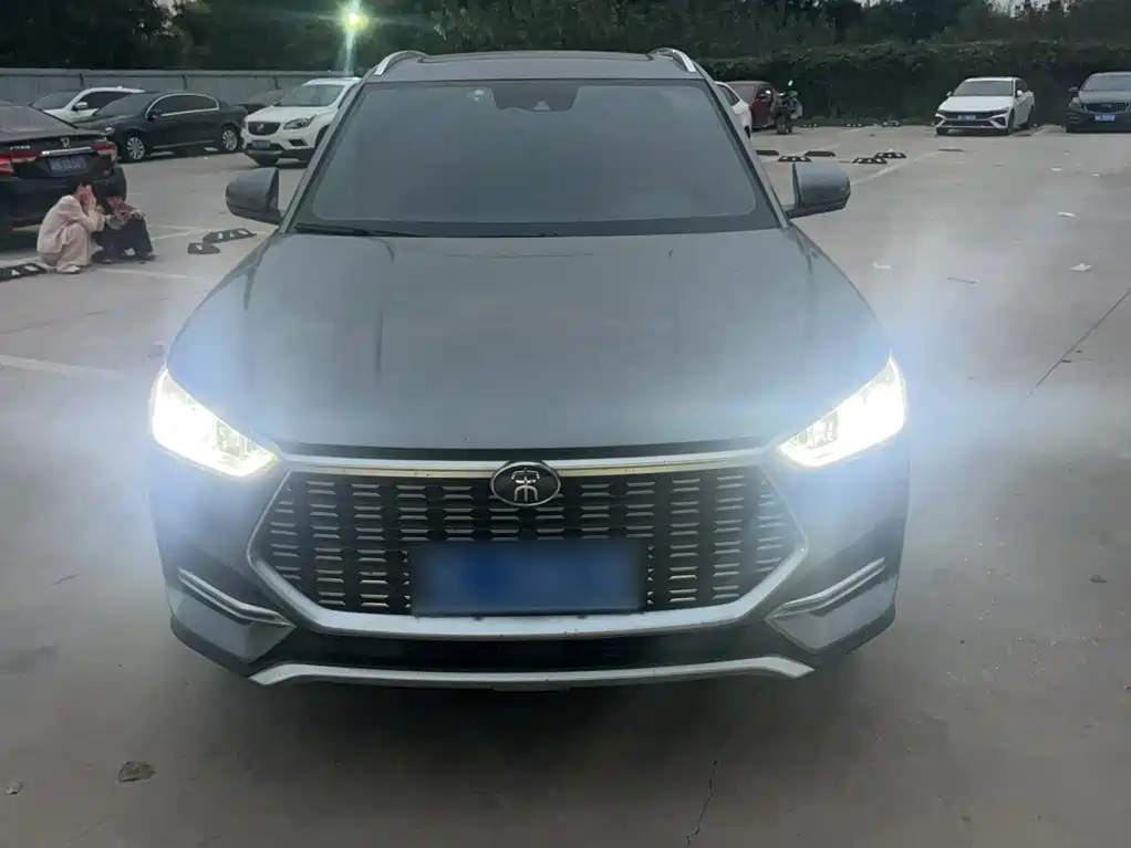Photo 7 - BYD Song PLUS