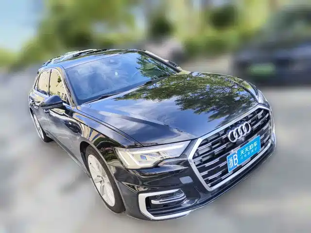 Audi A6L 2023 45 TFSI Premium Selection Dynamic — фото 3