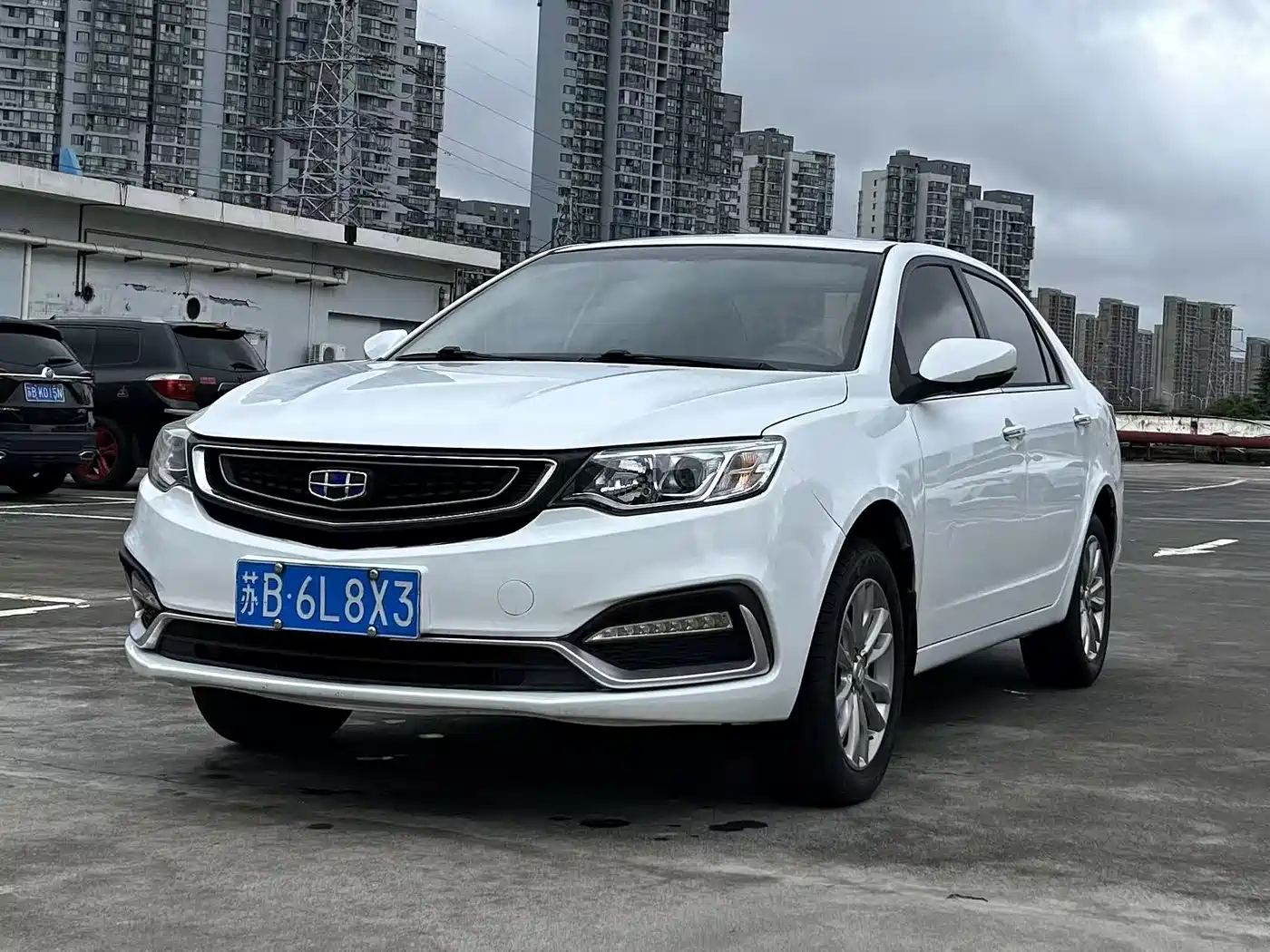Photo 1 - Geely Vision