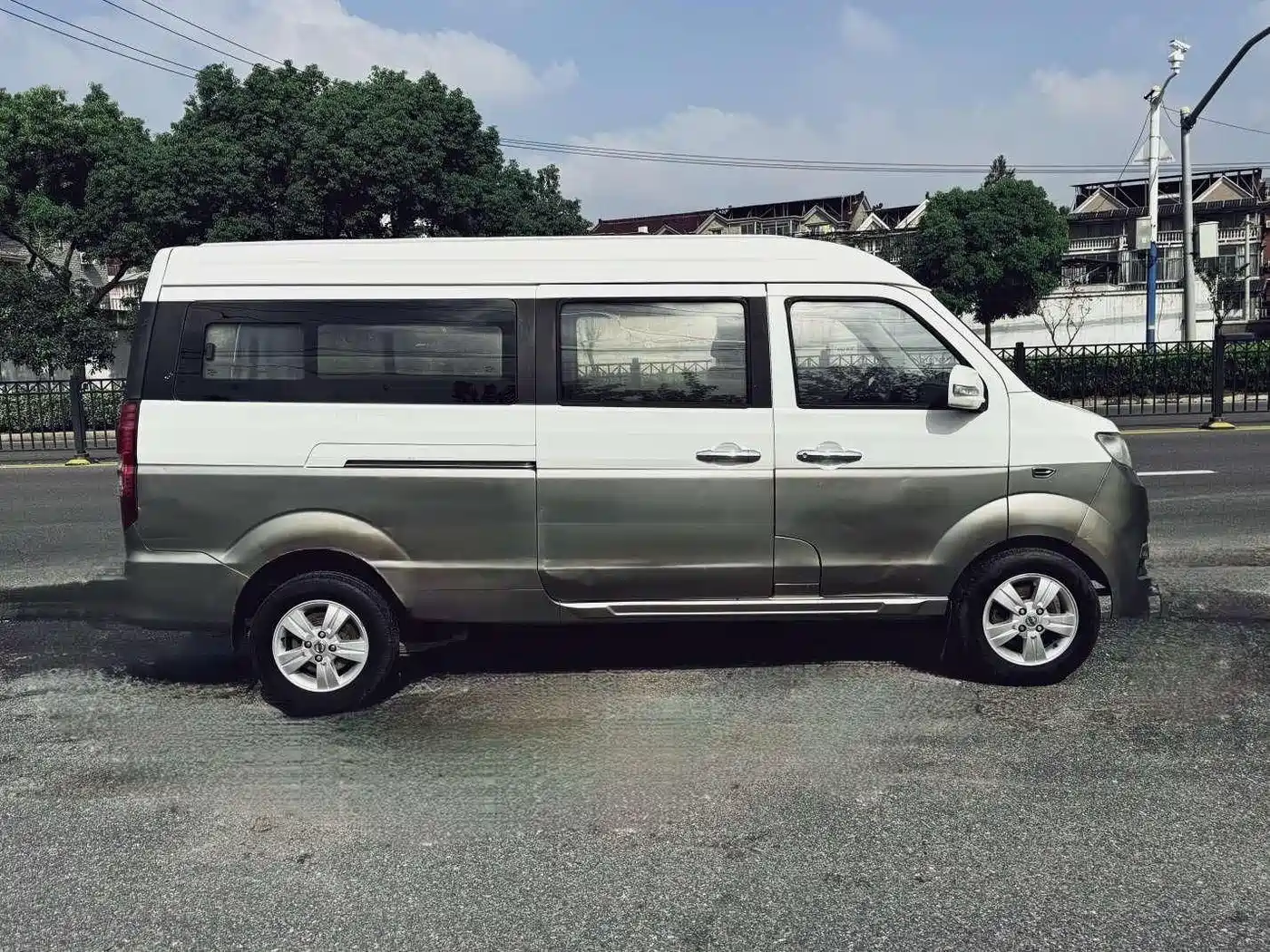 Jinbei New Hiace X30L 2018 2018 1.5L Business Edition DLCG14