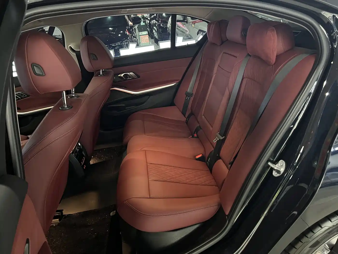 BMW 3-SERIES