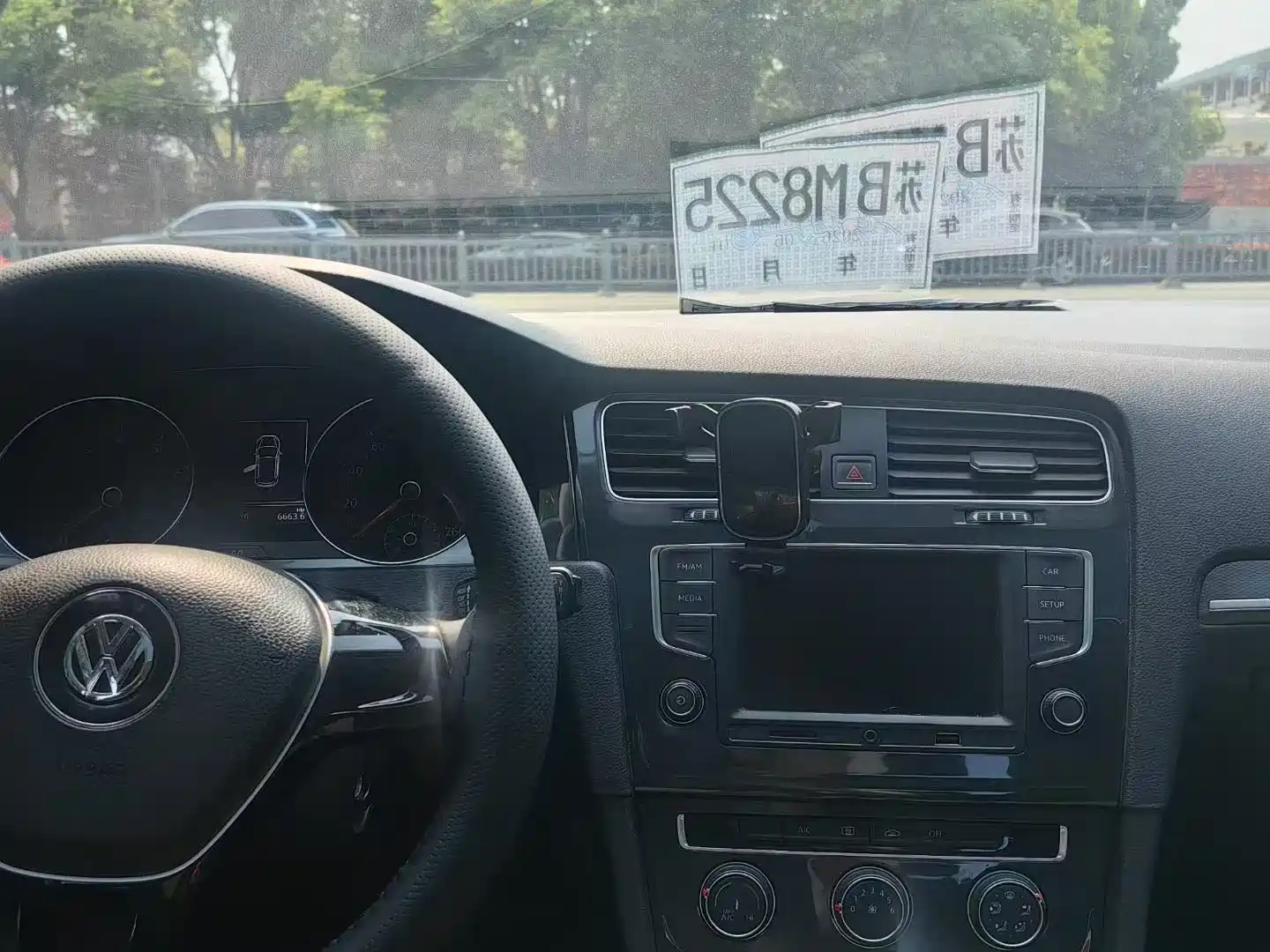 Фото 8 - Volkswagen Golf
