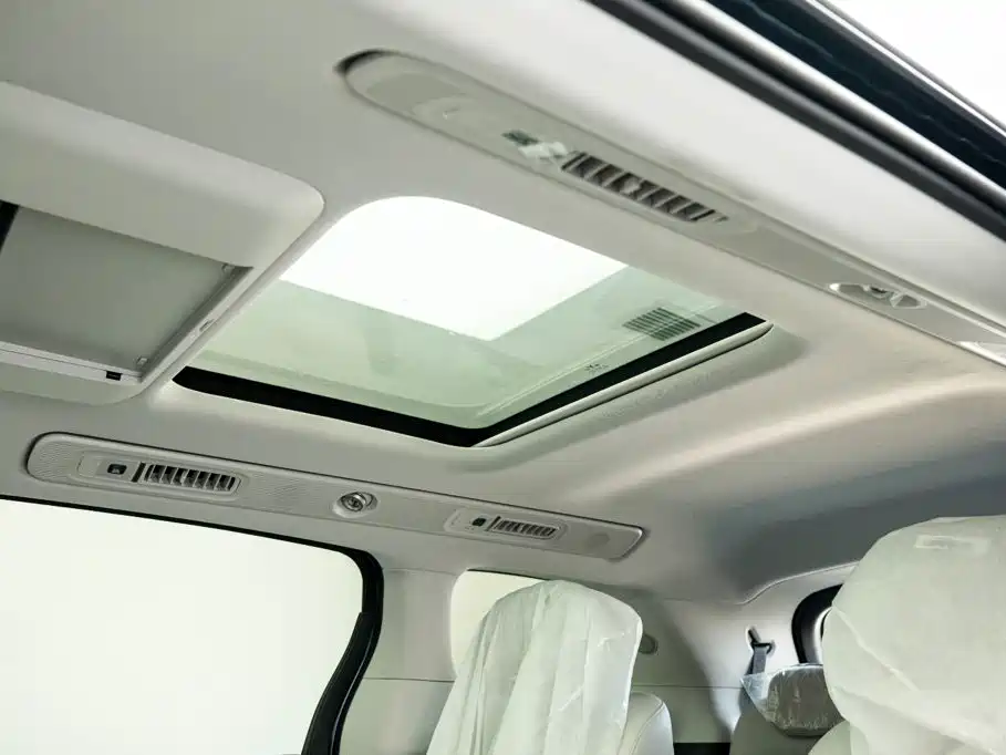 Voyah Auto Voyah Dreamer 2026 2025 PHEV 4WD Kunpeng Premium Edition