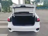 Photo 19 - Roewe i5