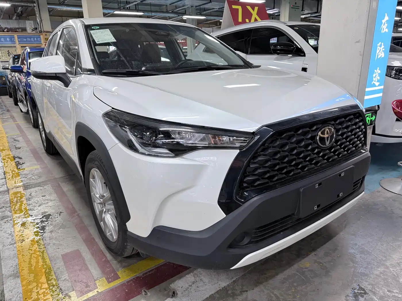 Toyota Corolla Cross 2025 2024 Model 2.0L Pioneer Edition