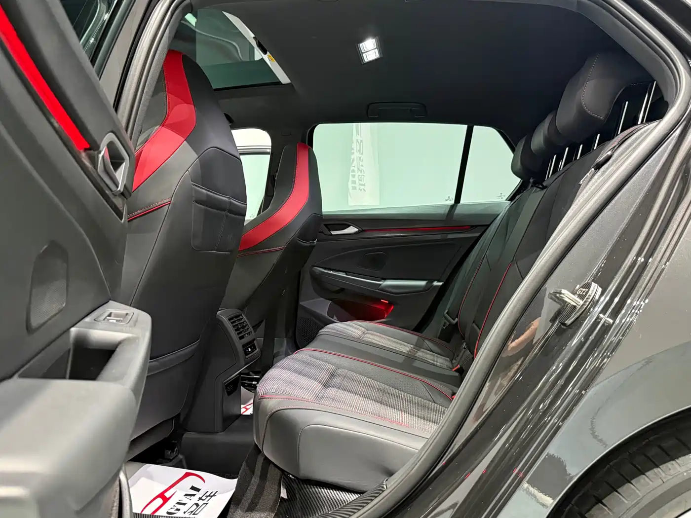 Volkswagen Golf GTI 2024 2023 380TSI DSG GTI