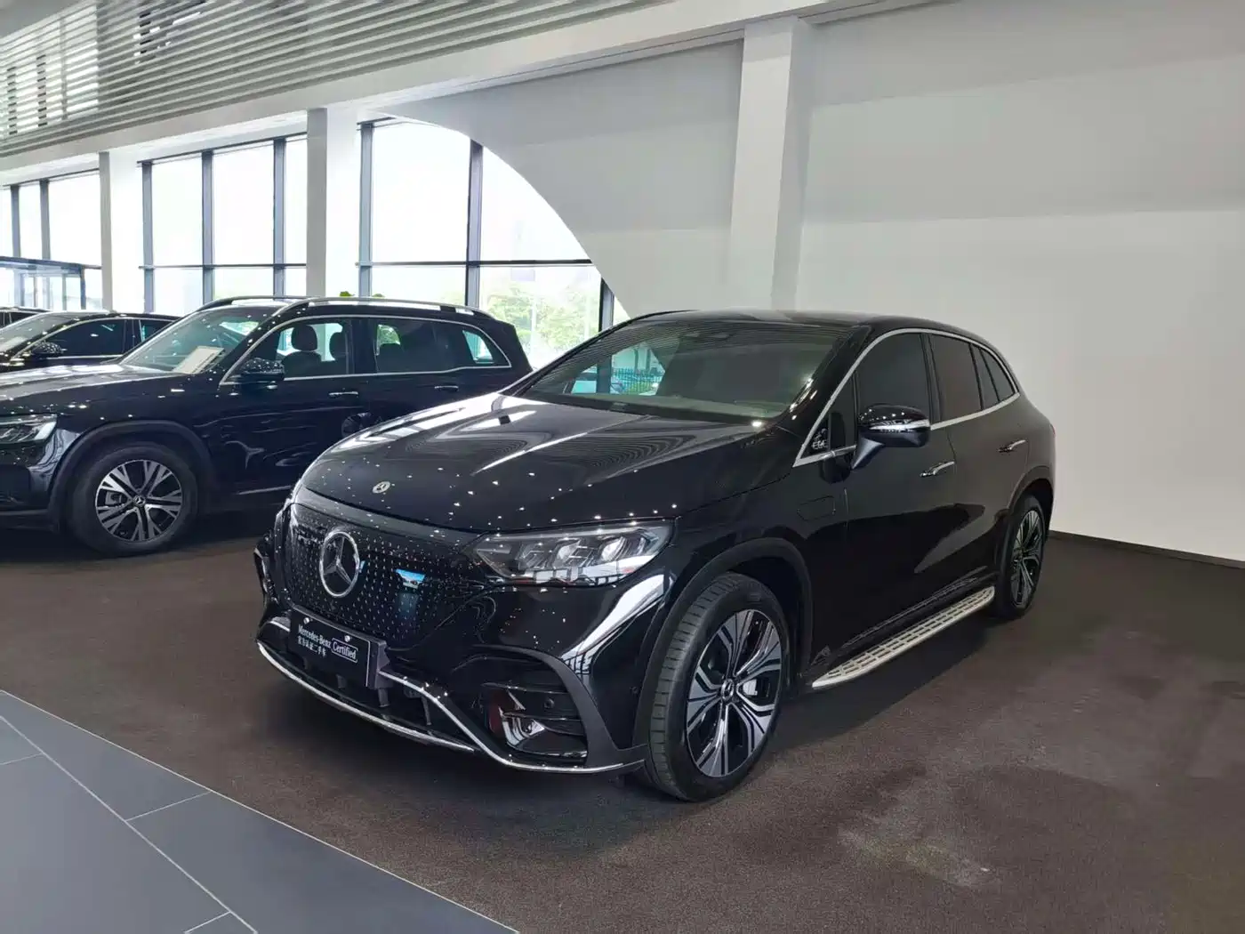 Mercedes-Benz EQE SUV 2025 2024 500 4MATIC Luxury Edition