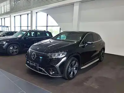 Mercedes-Benz EQE SUV
