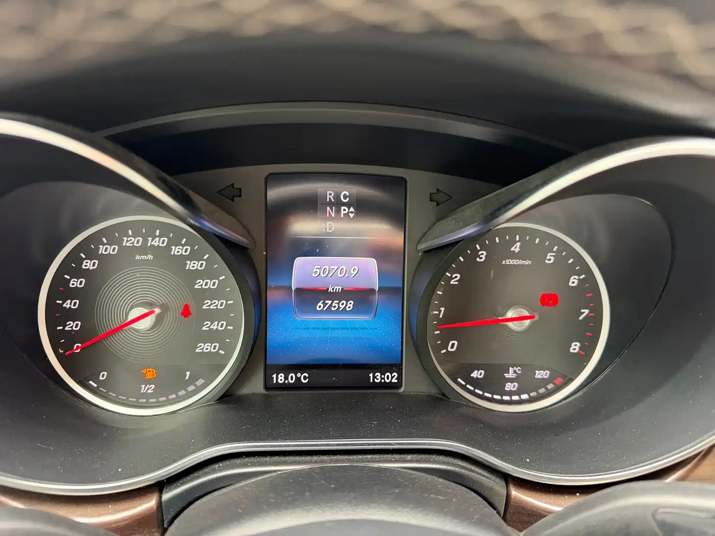 MERCEDES-BENZ V CLASS