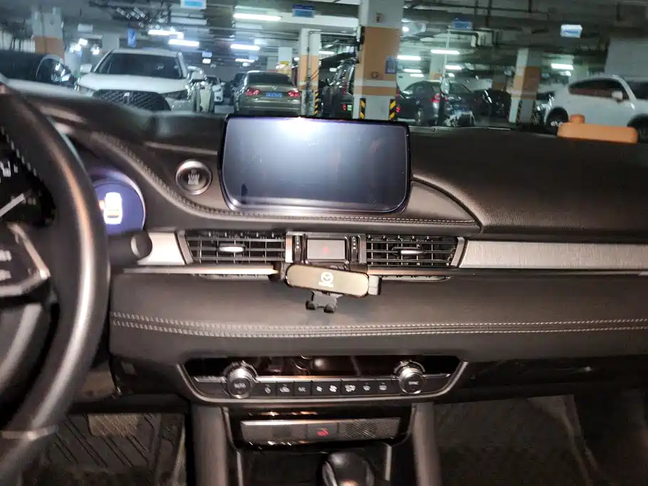 صورة 13 - Mazda Atenza