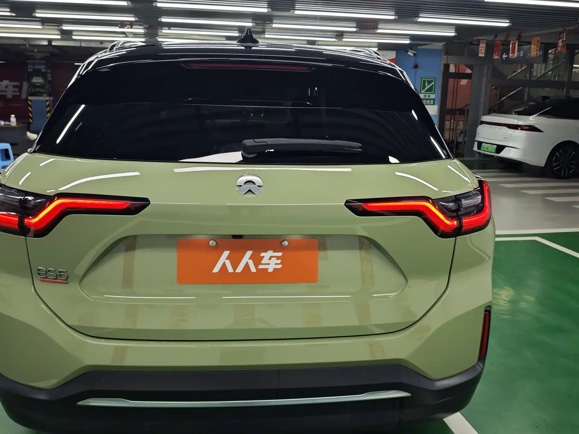 Фото 8 - NIO ES6