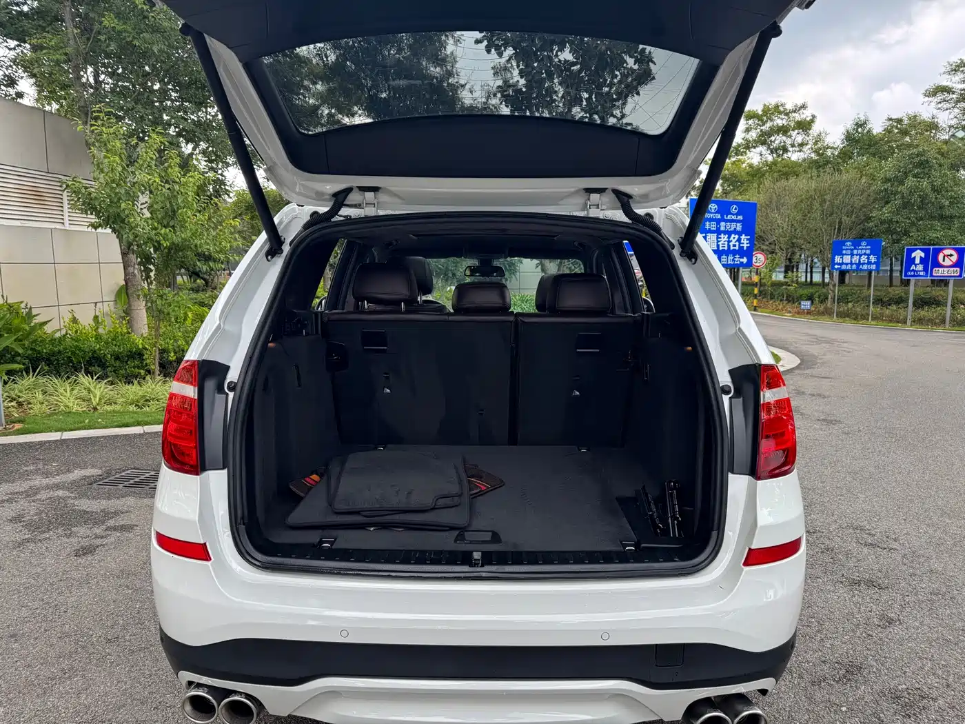 BMW X3 (Import) 2017 2016 sDrive20i