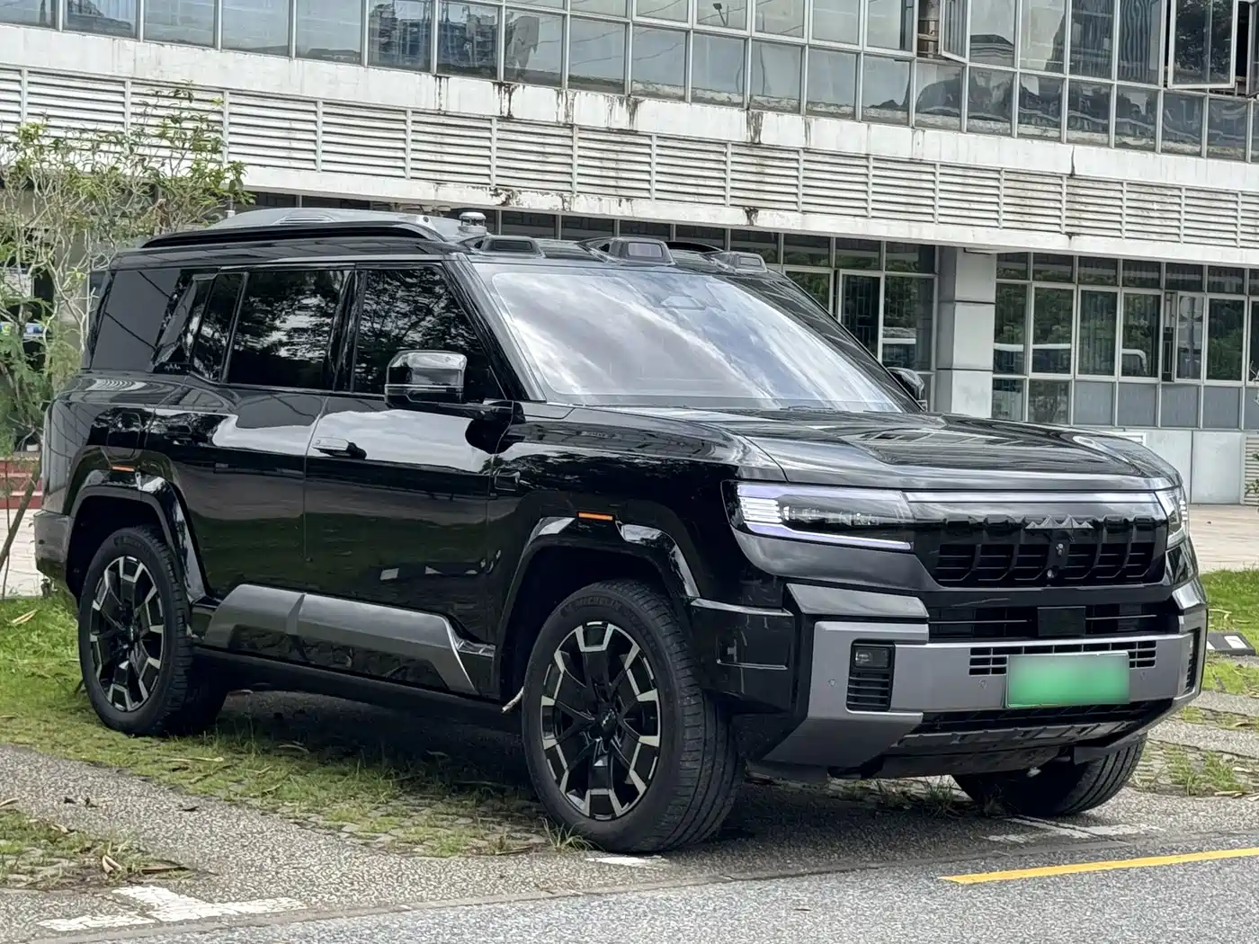 Fang Cheng Bao Leopard 8 2025 2025 Zhiyong Flagship Drone Edition 6-Seater