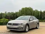 Фото 1 - Volkswagen Bora