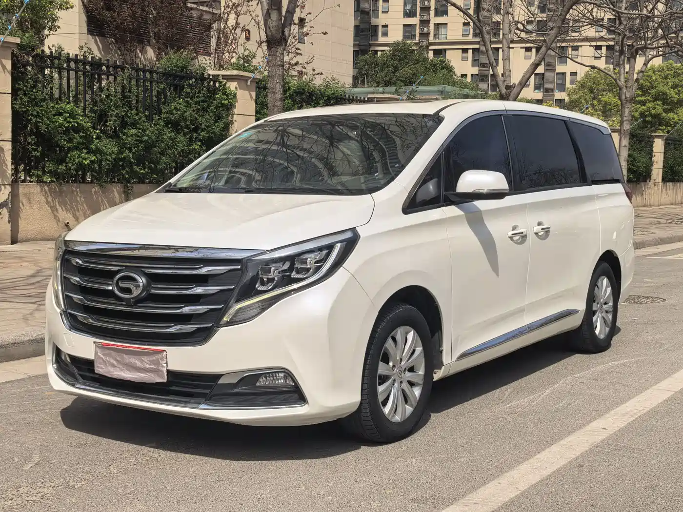 GAC Trumpchi Trumpchi M8 2018 320T Exclusive Edition