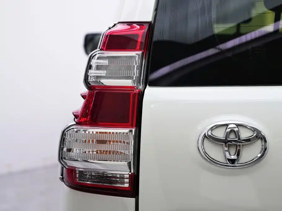 Toyota Prado (Import) 2015 2014 2.7L TX-L Middle East Edition