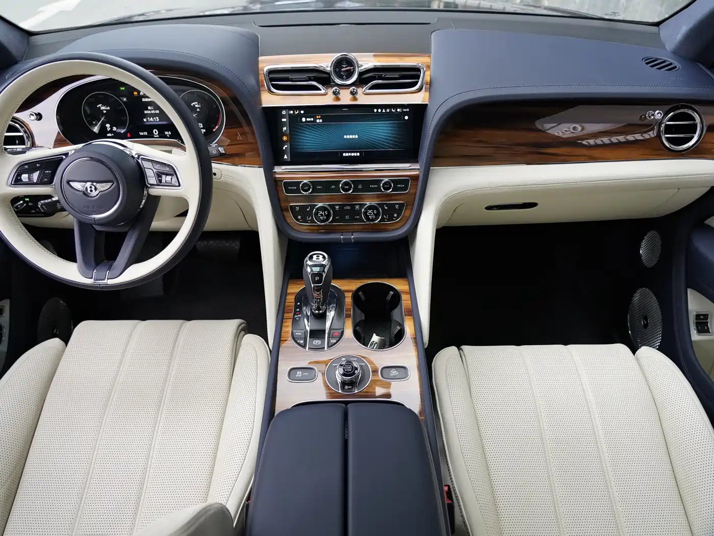 Bentley Bentayga 2024 2022 4.0T V8