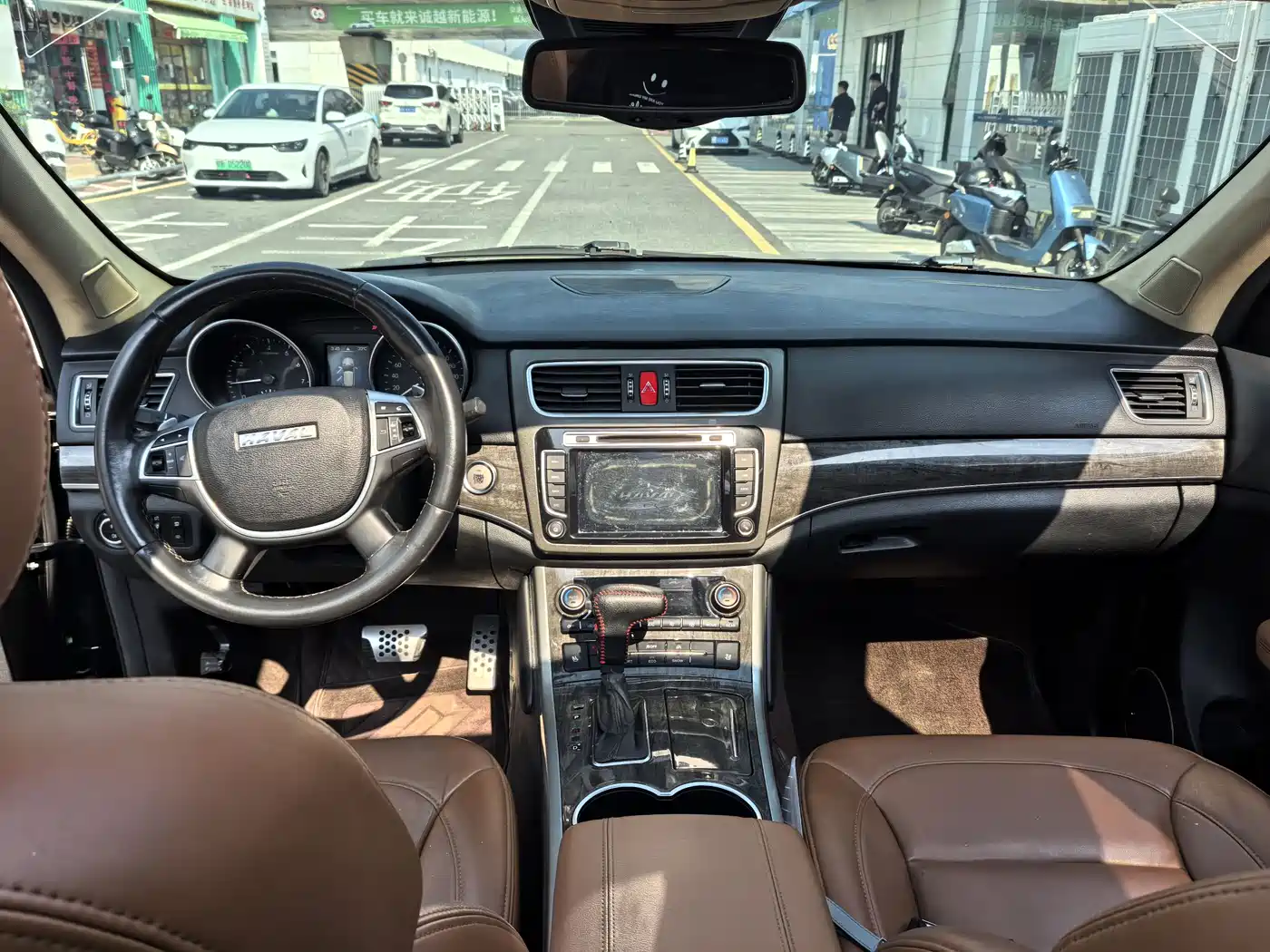 Haval H8 2015 2.0T 2WD Luxury фото 8