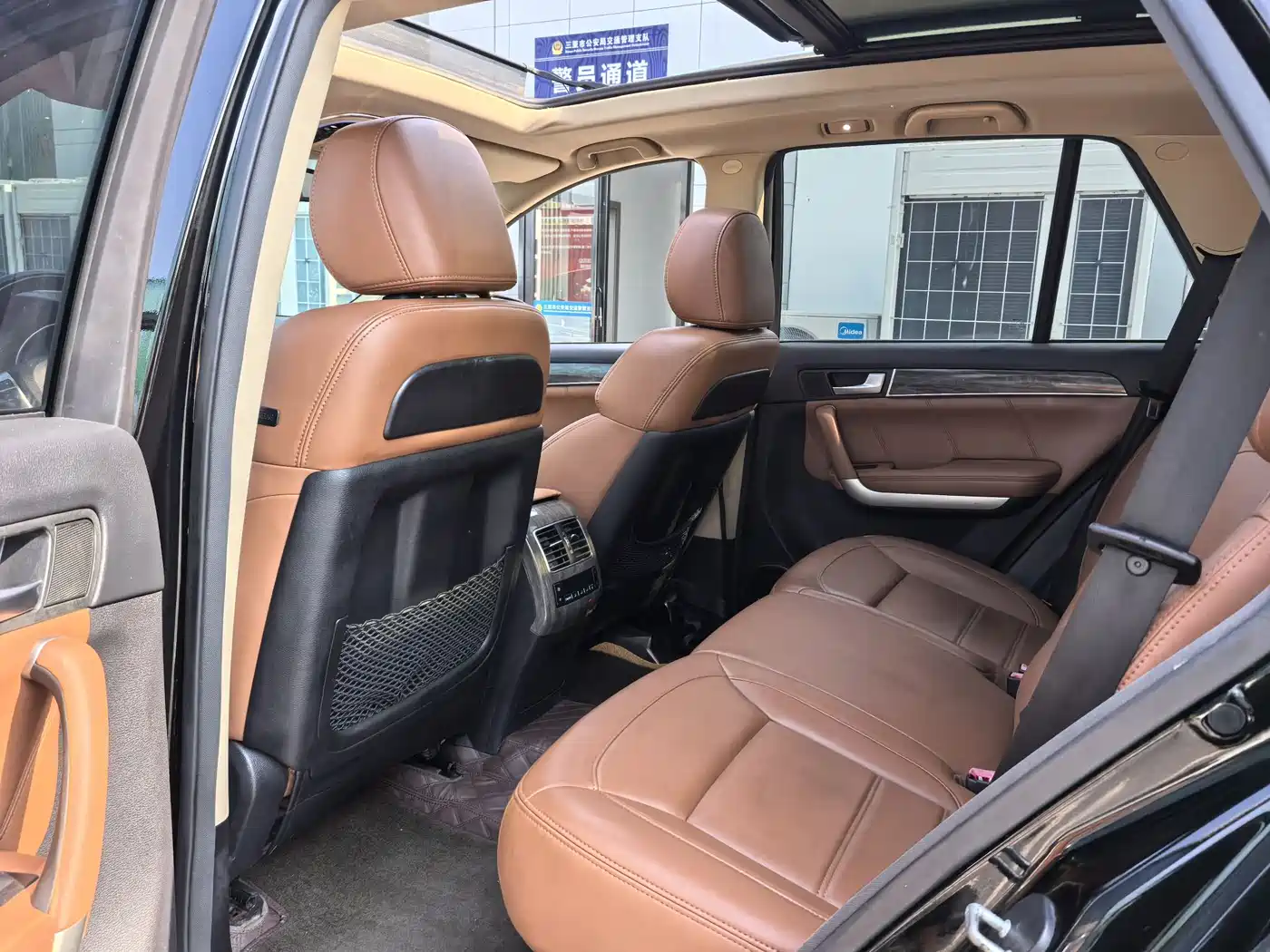 Haval H8 2015 2.0T 2WD Luxury фото 9