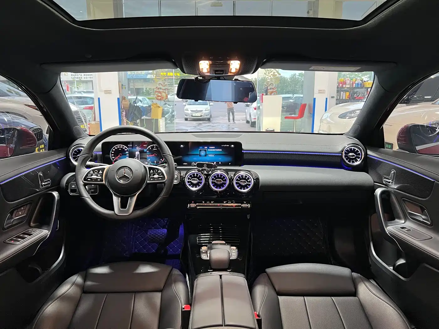 Mercedes-Benz A-Class 2022 A 200 L Sport Sedan Style фото 5