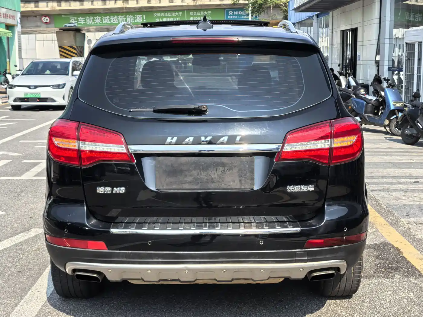 Haval H8 2015 2.0T 2WD Luxury фото 11