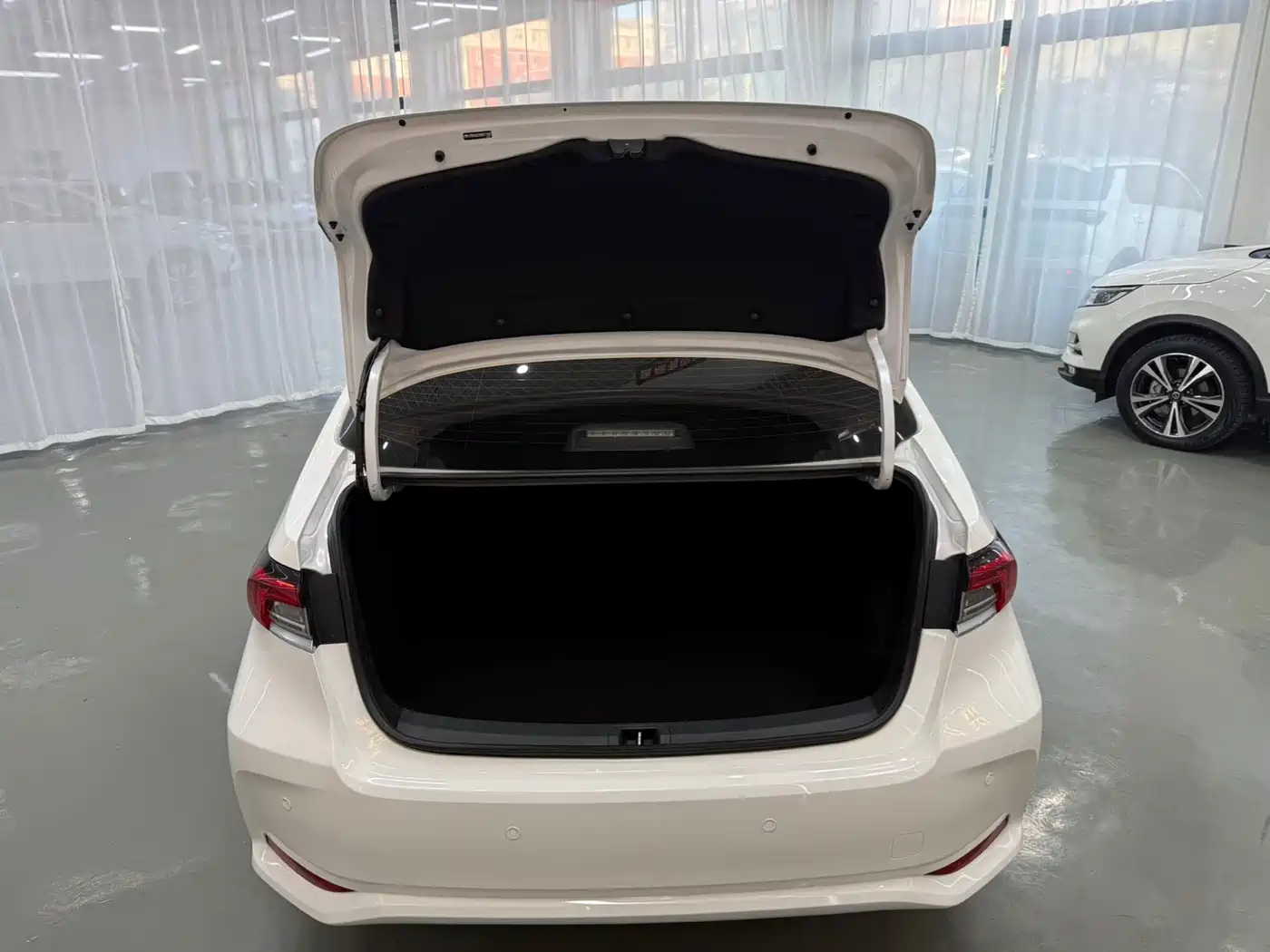 Toyota Corolla 2021 1.2T S-CVT Elite PLUS Edition фото 10